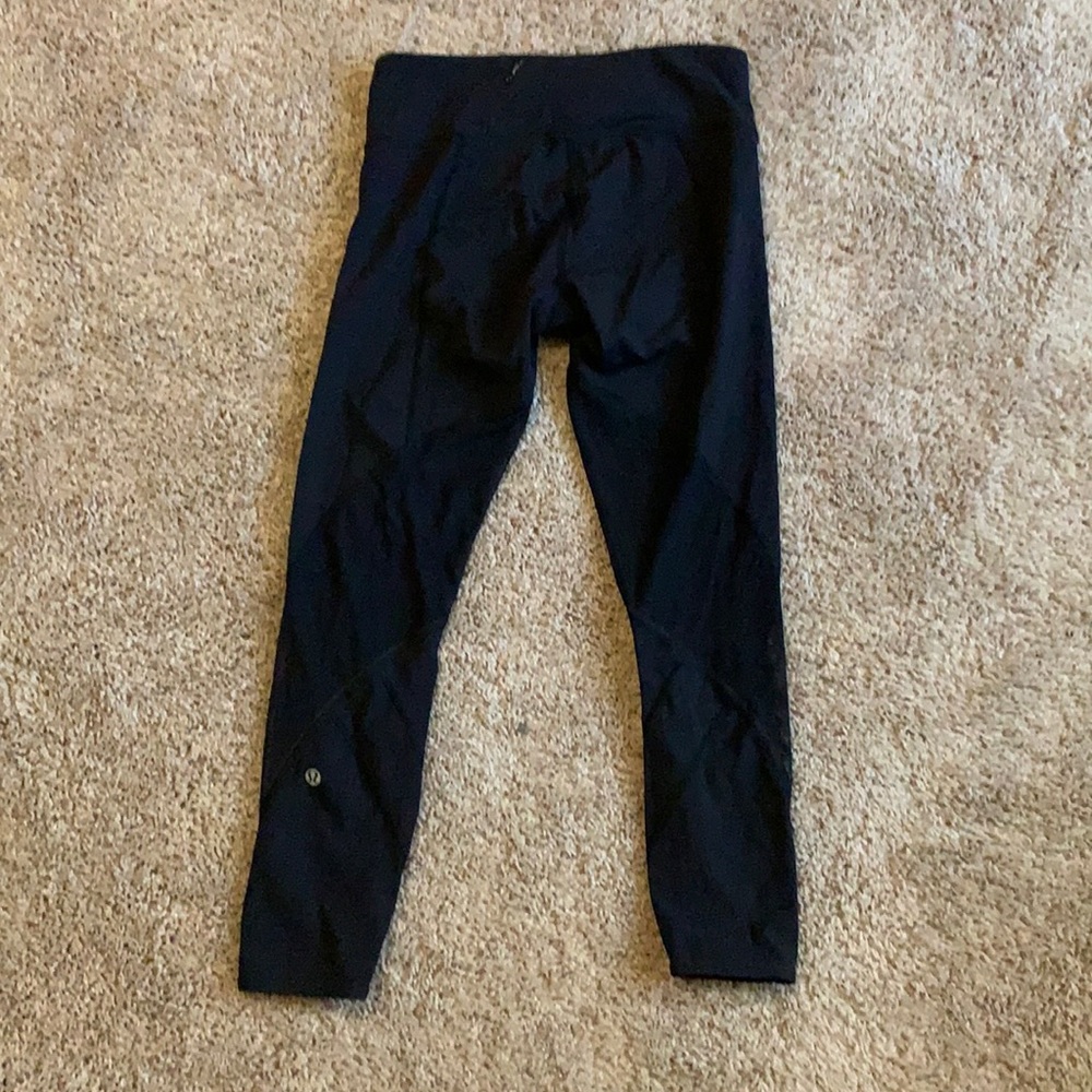 Lululemon Black Mesh Leggings EUC